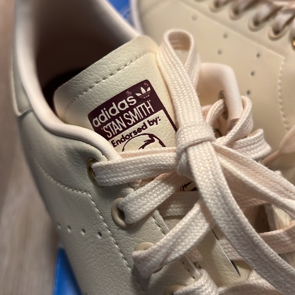 STAN SMITHS W - Picture 2 of 12